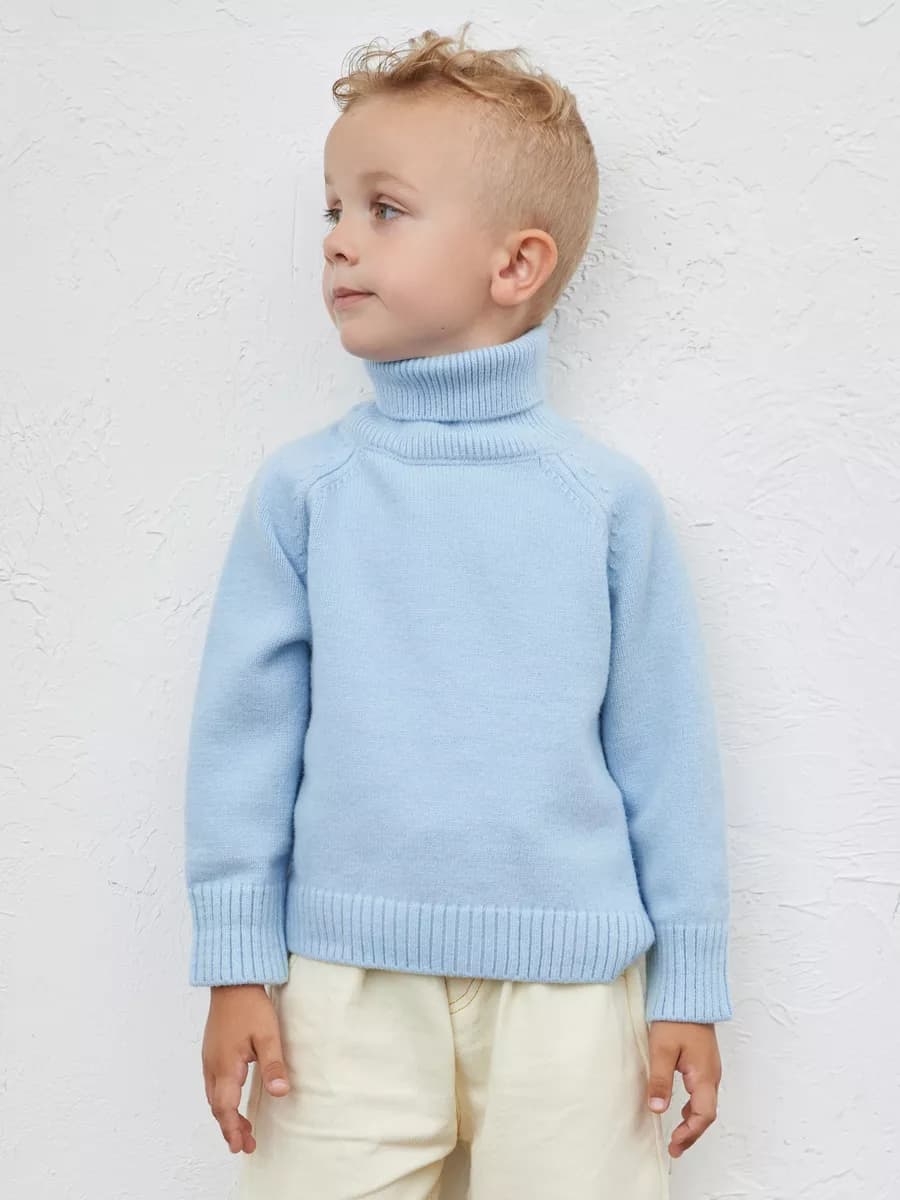Свитер с горлом для девочки и мальчика