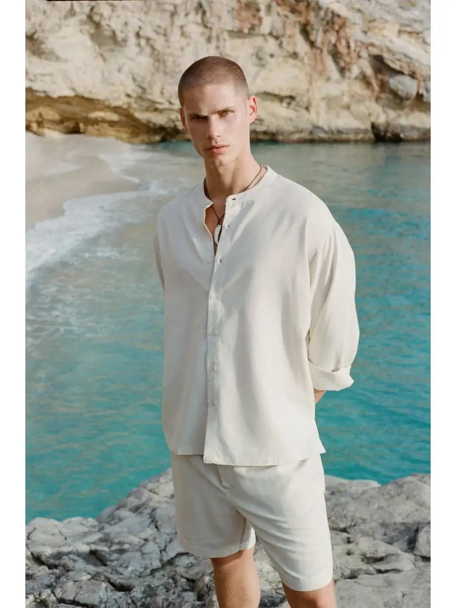 Шорты прямые льняные с поясом-резинкой на завязках