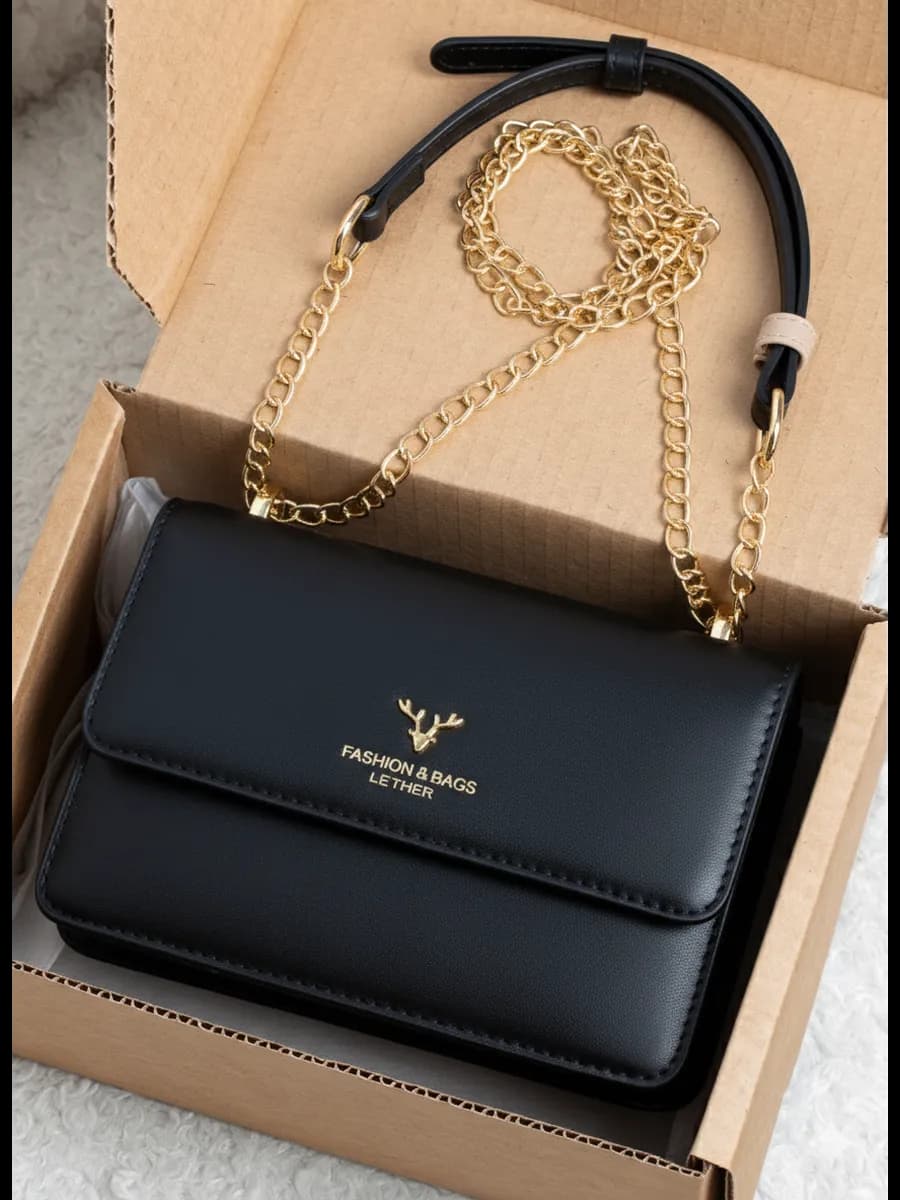 Сумка маленькая черная на цепочке