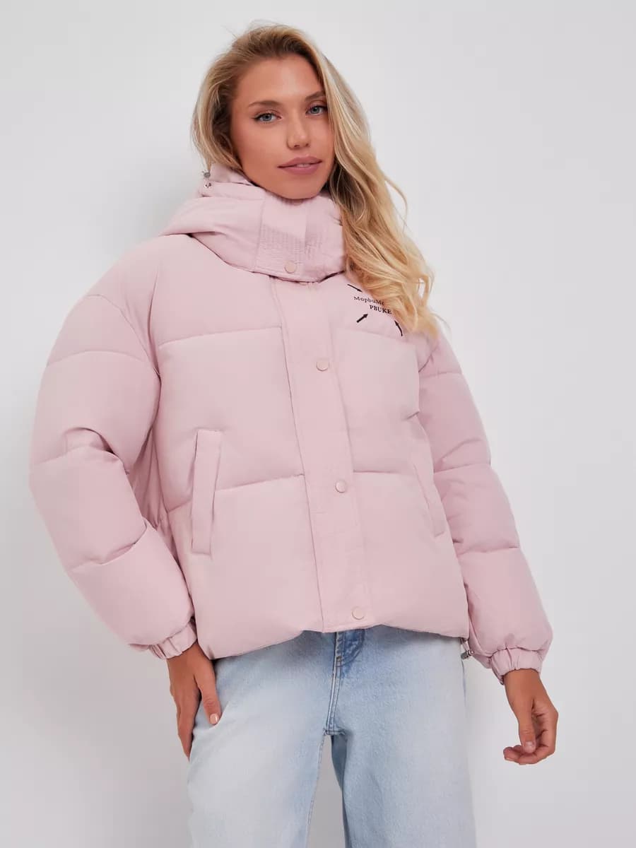 Куртка зимняя укороченная с капюшоном