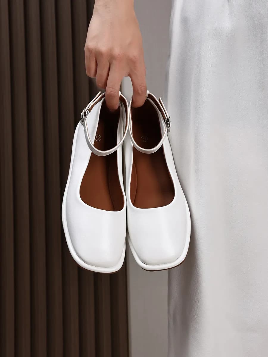 Балетки с ремешком эко-кожа