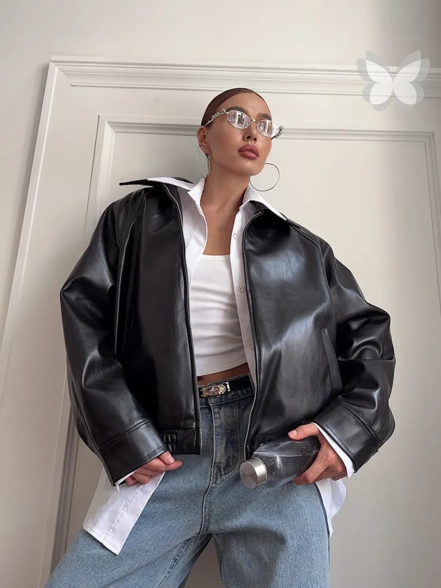 Бомбер кожаный весенний демисезонный куртка весна-осень