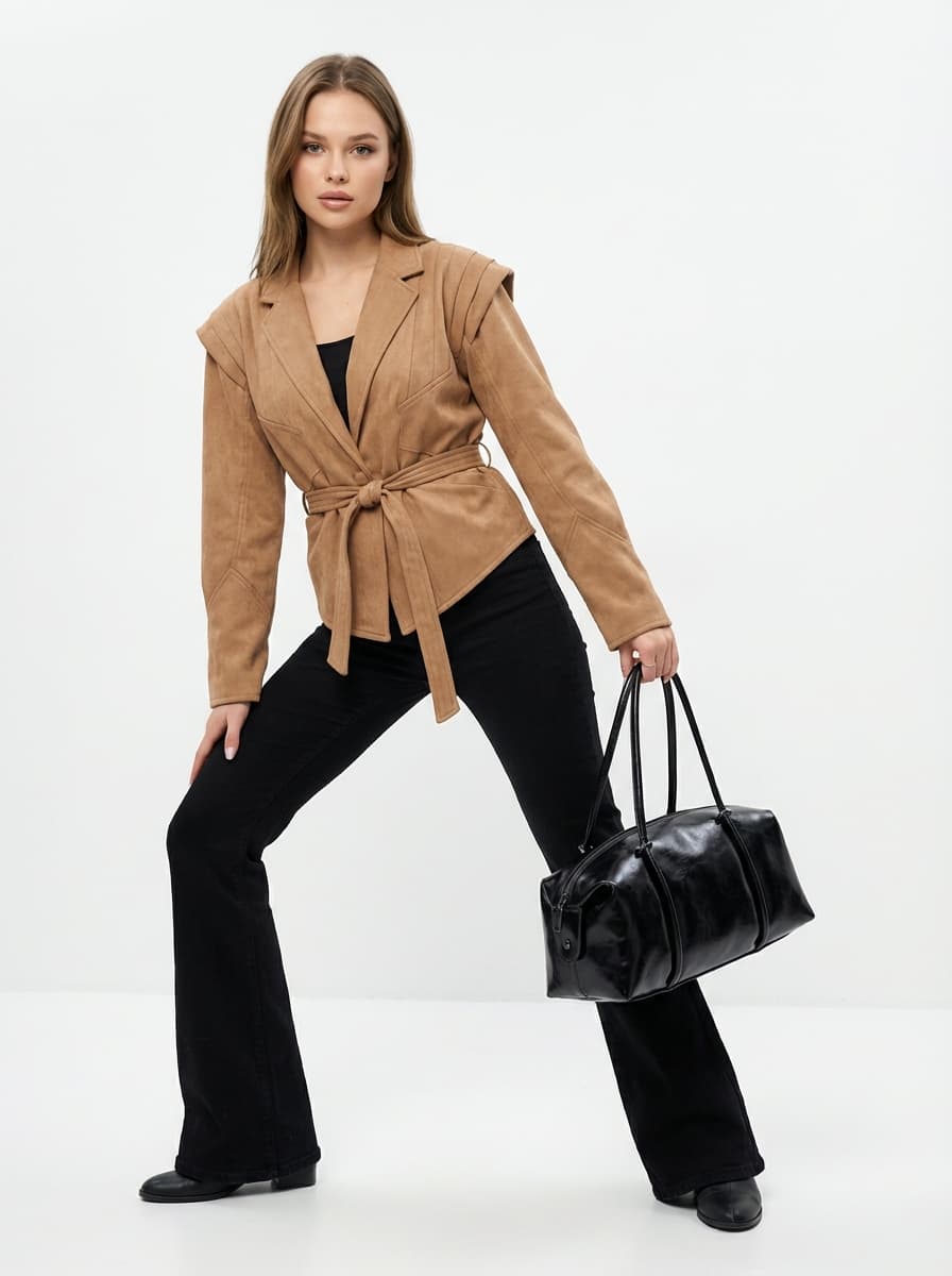 Стильный образ с ветровкой Massimo Dutti и джинсами клеш — Casual | Во! стиле