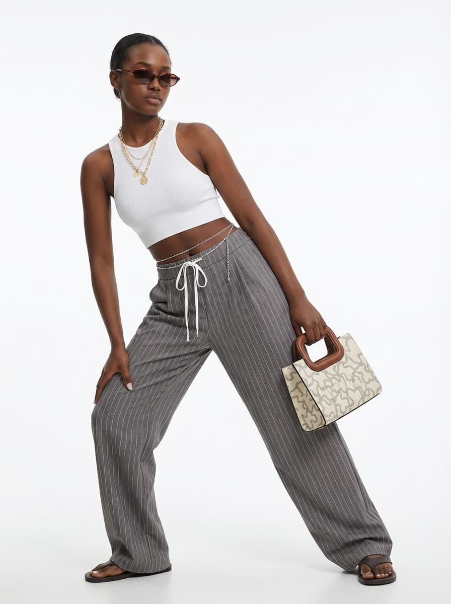 Летний casual образ: широкие брюки в полоску и кроп-топ — Casual | Во! стиле