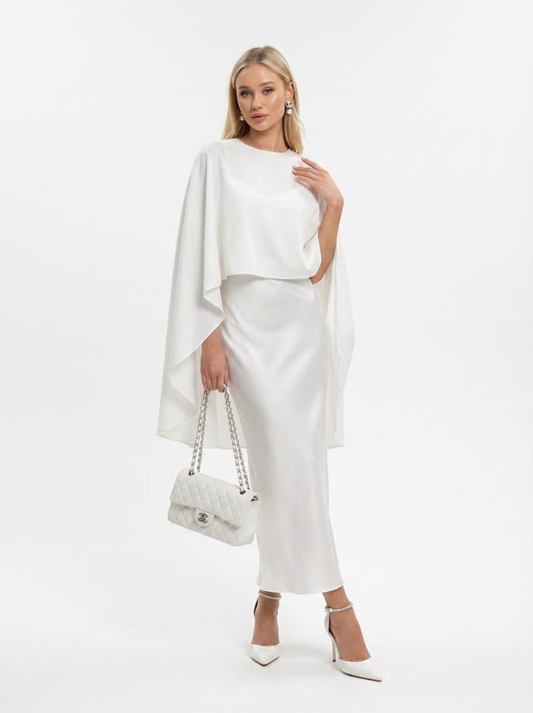 Элегантный вечерний образ в белом цвете с шелковым кейпом — Вечерний | Во! стиле